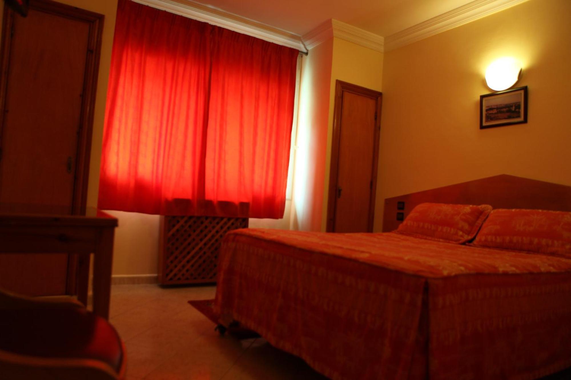 Hotel Relais Ras El Maa Ifrane  Exteriör bild