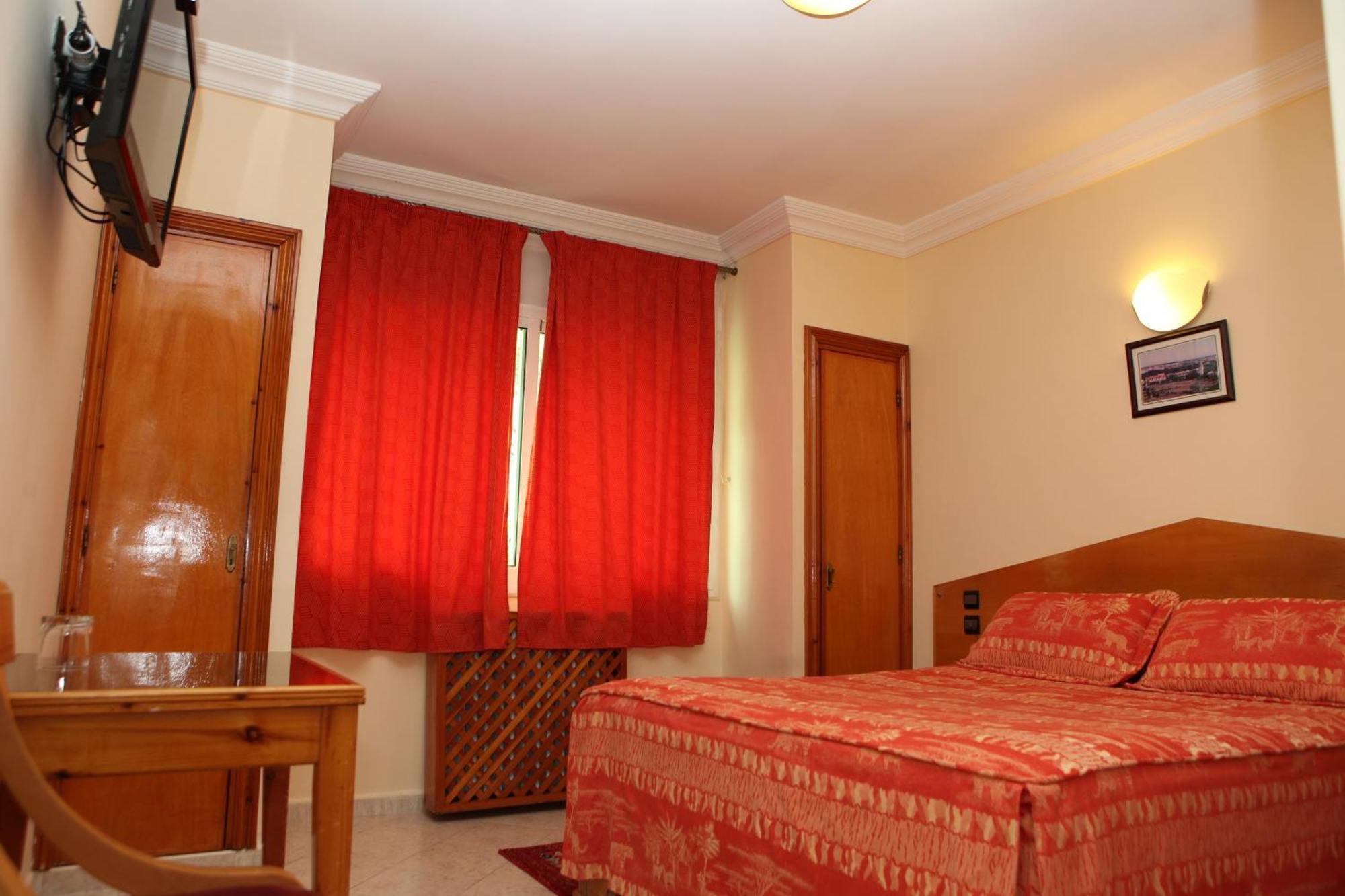 Hotel Relais Ras El Maa Ifrane  Exteriör bild