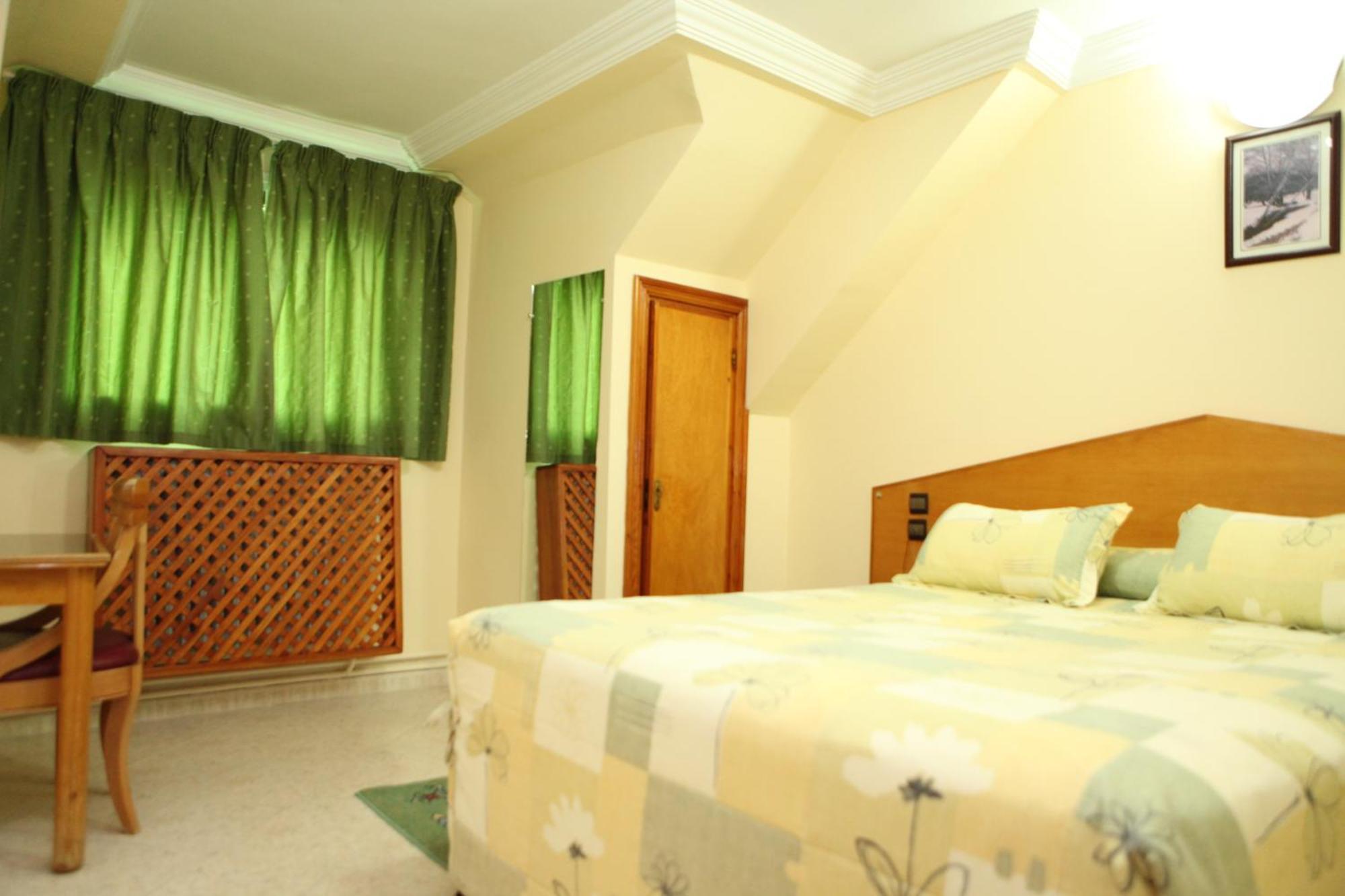 Hotel Relais Ras El Maa Ifrane  Exteriör bild