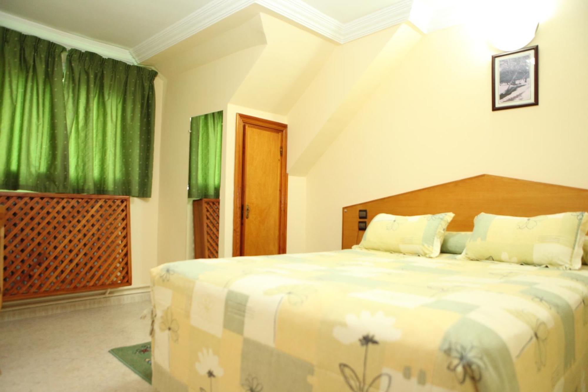 Hotel Relais Ras El Maa Ifrane  Exteriör bild