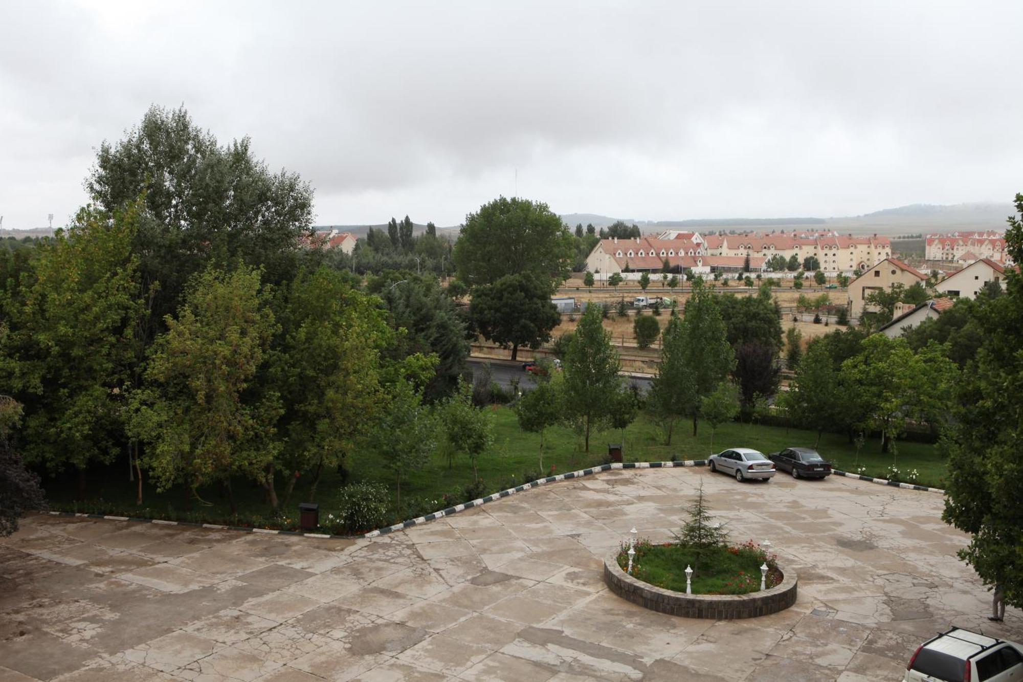 Hotel Relais Ras El Maa Ifrane  Exteriör bild