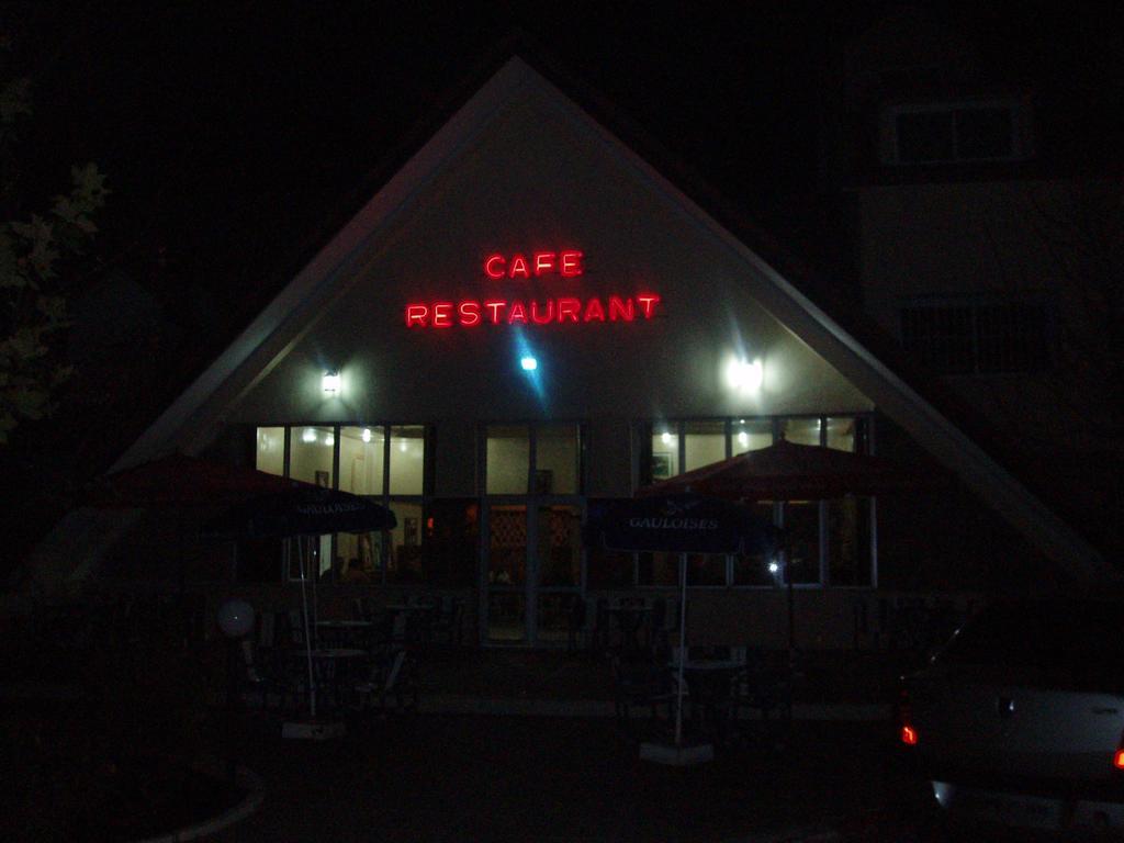 Hotel Relais Ras El Maa Ifrane  Exteriör bild