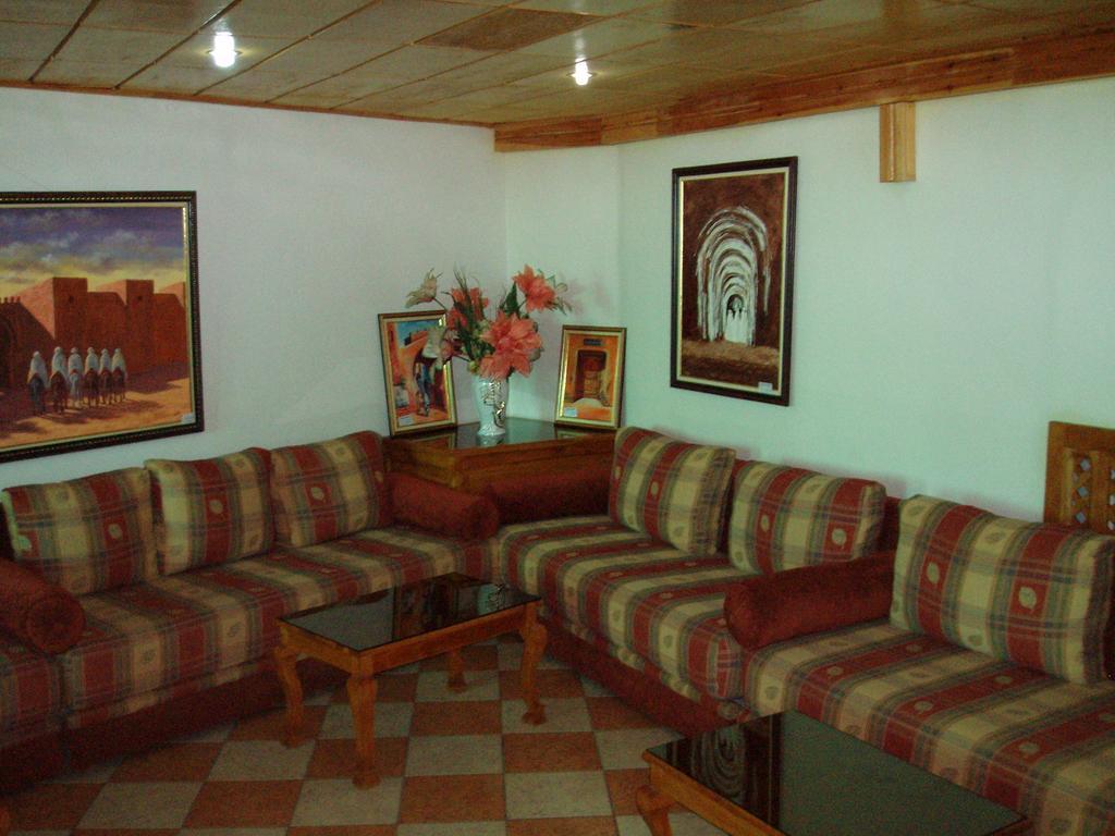 Hotel Relais Ras El Maa Ifrane  Exteriör bild