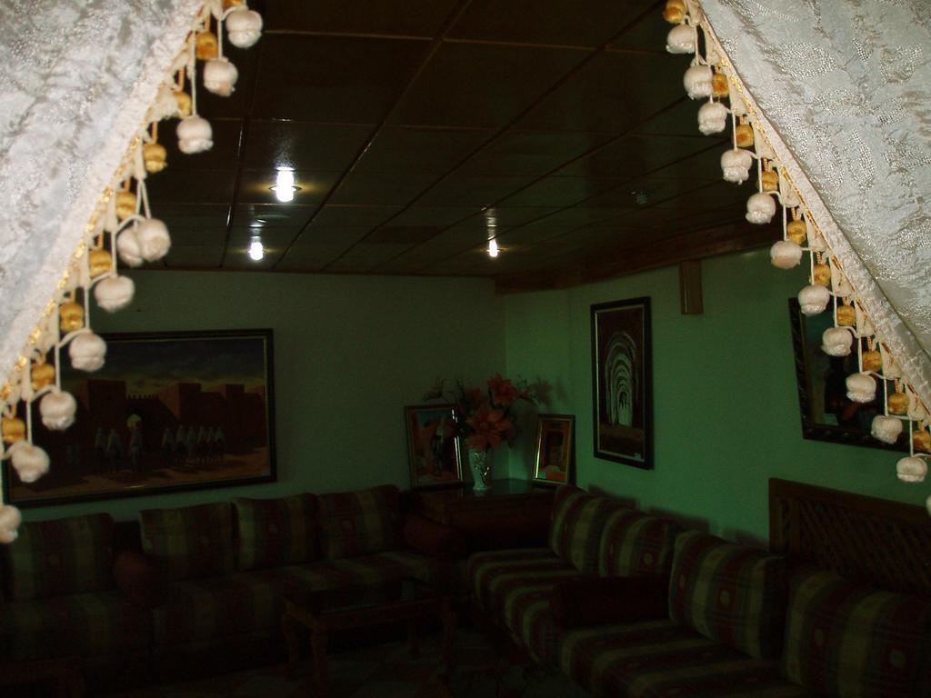 Hotel Relais Ras El Maa Ifrane  Exteriör bild